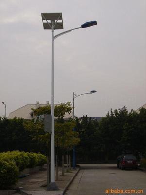 点亮绿色未来 广州市丰远能源科技太阳能灯厂家直销全解析